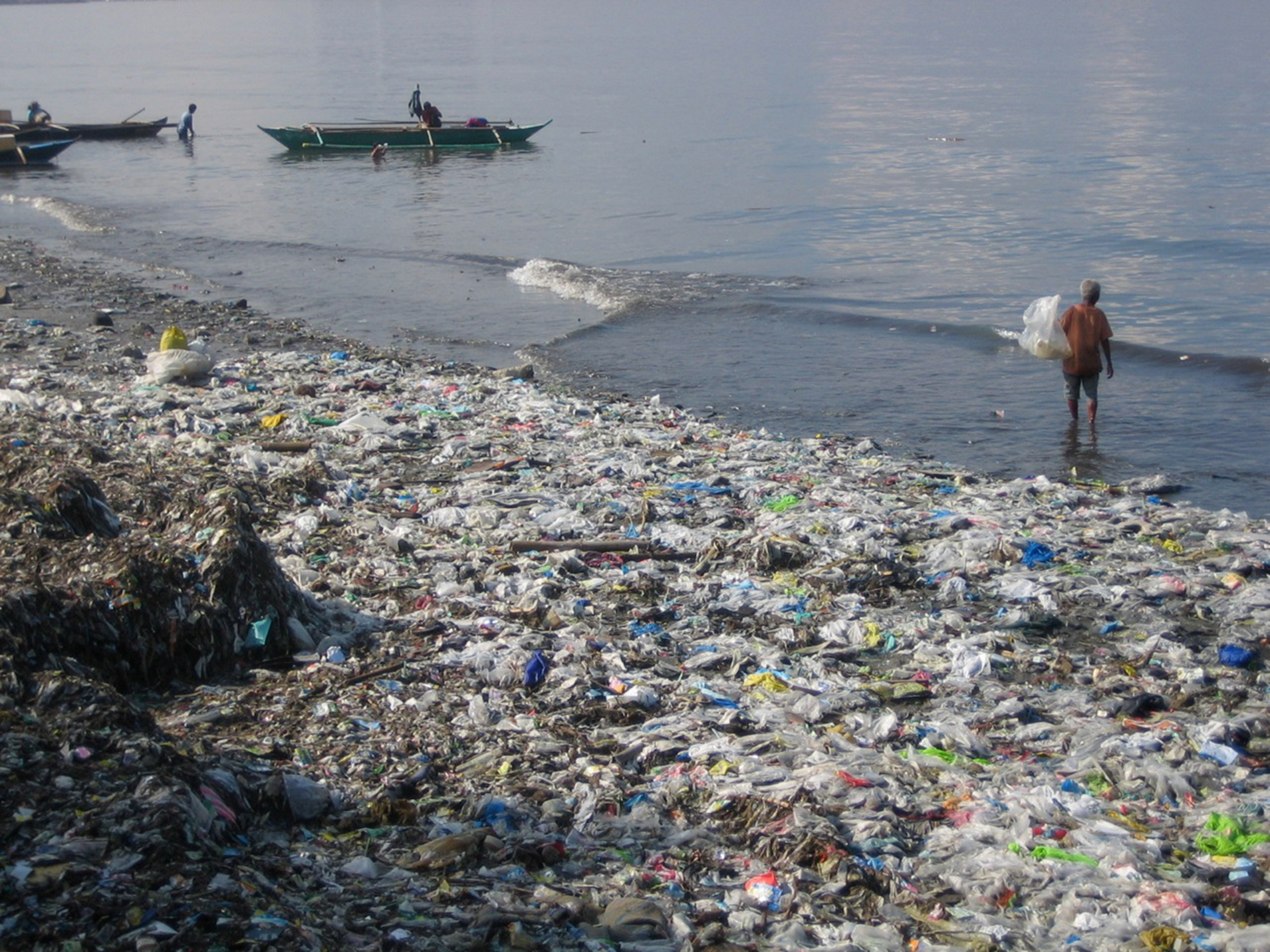 Ташкент загрязнение. Загрязнение мирового океана. Загрязненные моря. Загрязнение воды. Загрязнение морей.